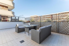 Porte di Roma - Apartment with Cozy Terrace